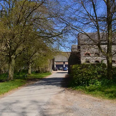 Farmház Ferme Du Chateau De Tahier Ohey