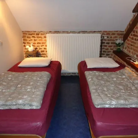 Ferme Du Chateau De Tahier Farm stay *